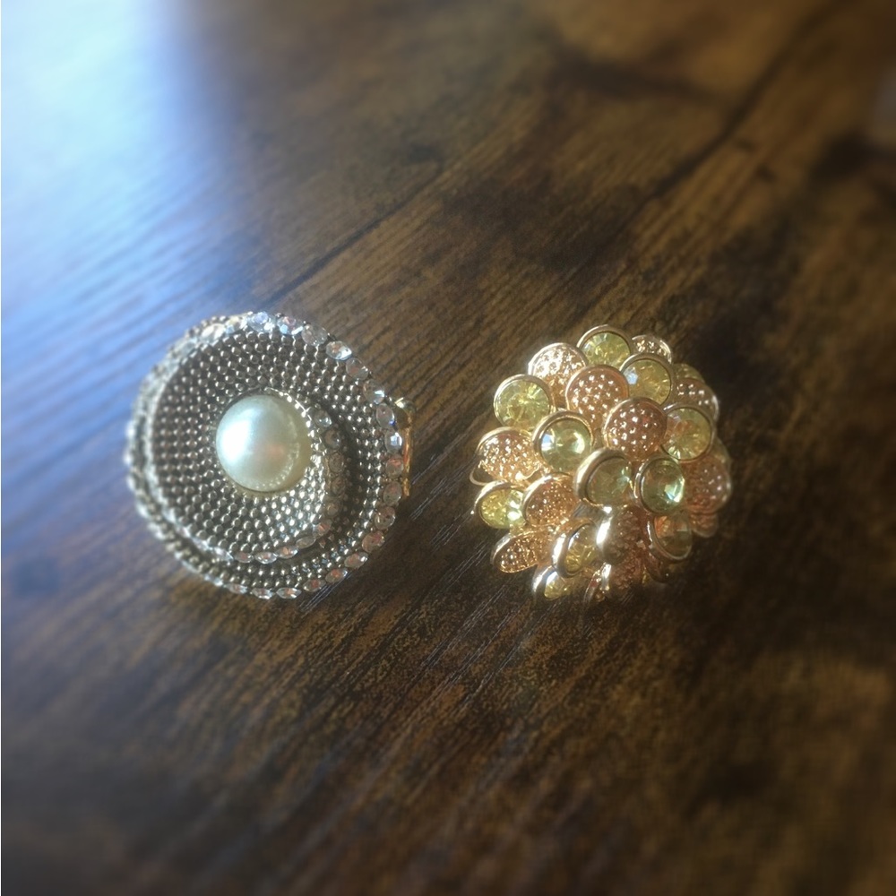 2 Chunky Vintage Rings w Pearl and Crystals